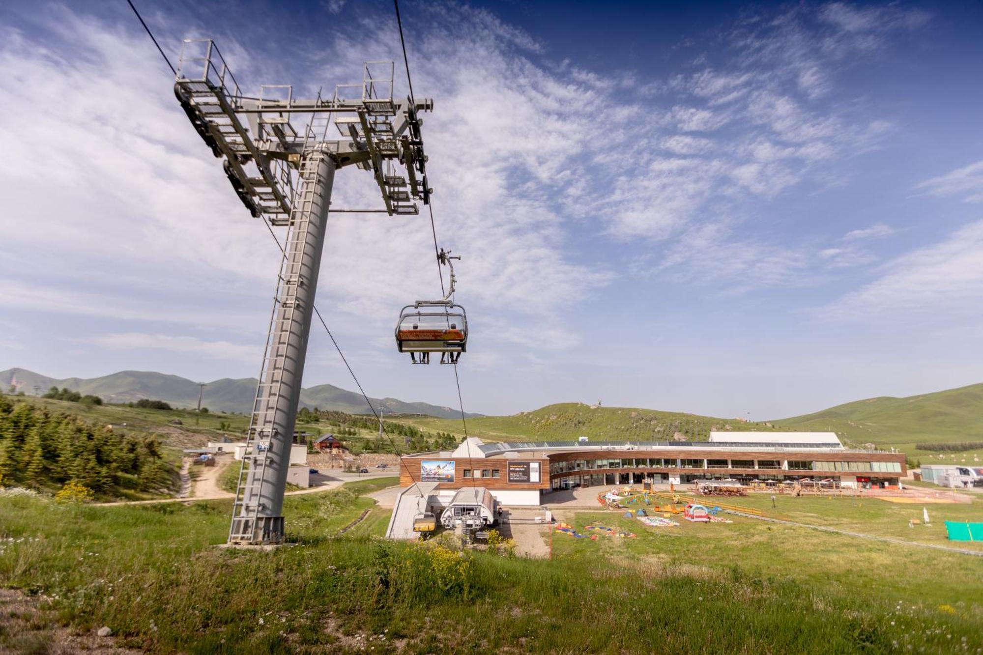 Zirve Hotel Shahdag Buitenkant foto